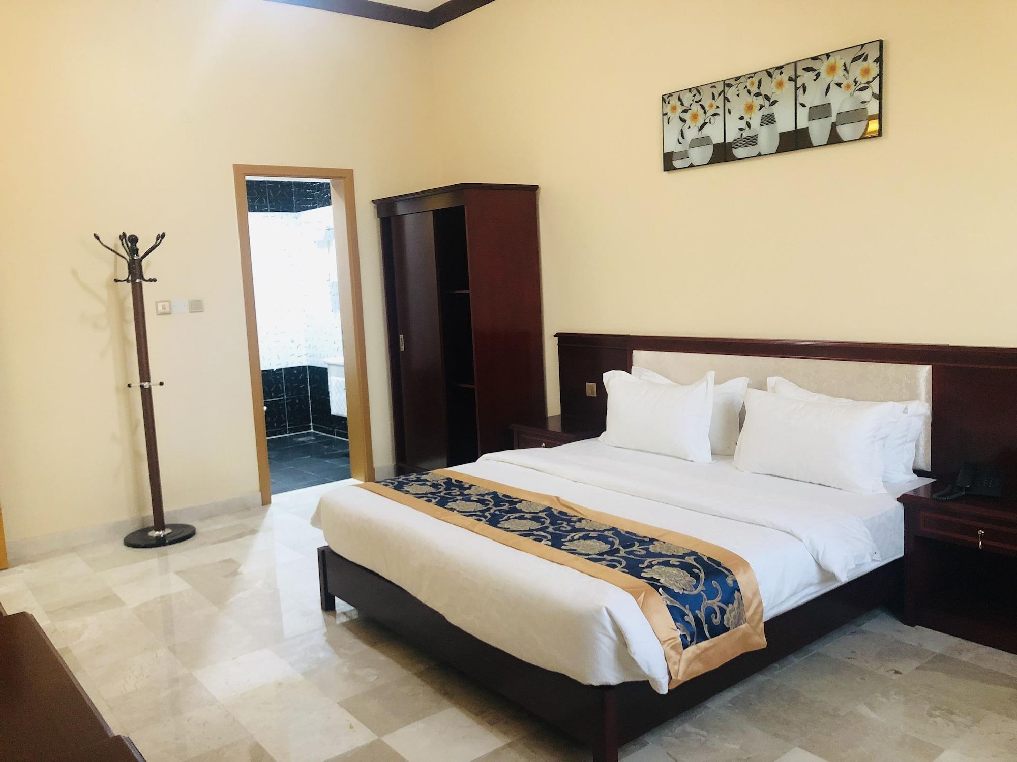 Farah Hotel 3*