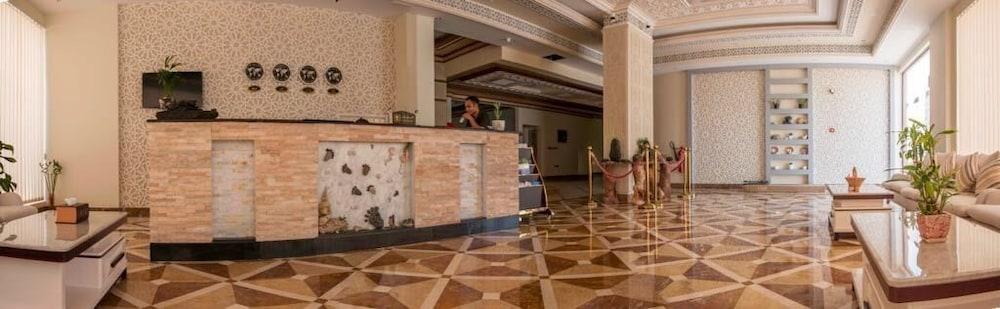 Hotel Farah